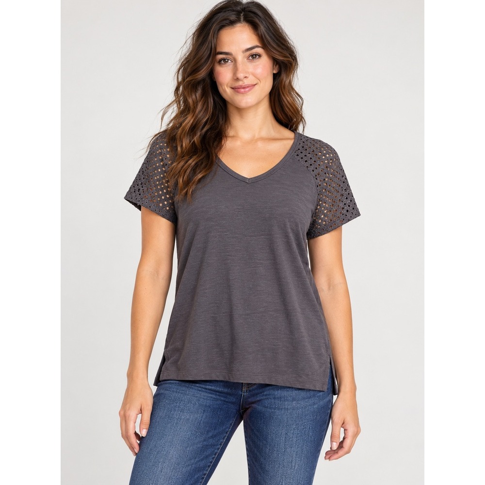 Eddie Bauer Womens Lola Eyelet Top Vapour Gray V-Neck Short Sleeve Shirt XS 1547